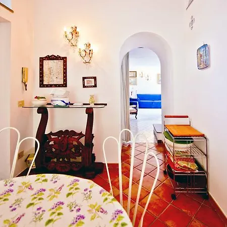 Casa Caterina بيت للعطل
